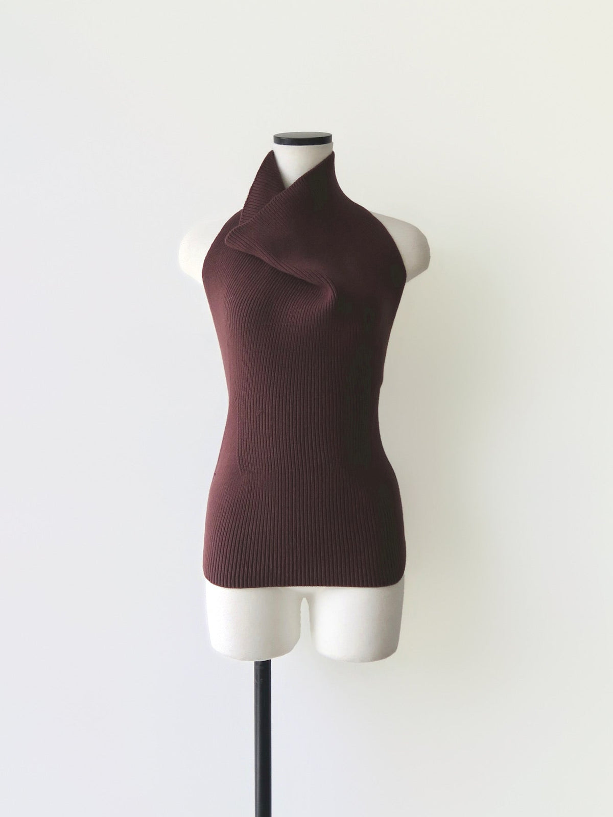 halter neck knit top