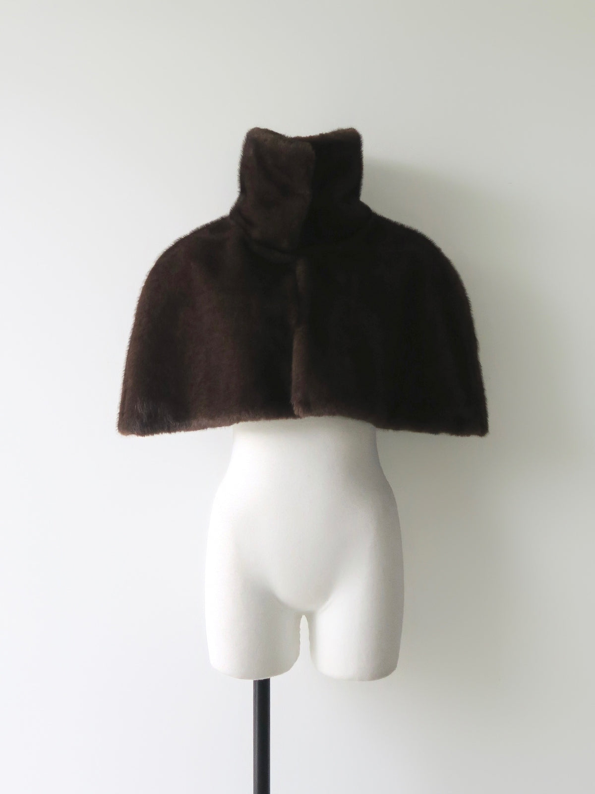 【célon】Collared Fur Cape