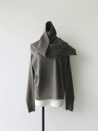 【NOWNS】Wilma | Wool cape knit