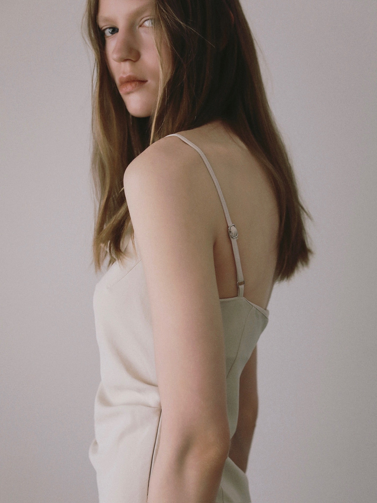 célon】asymmetry drape cami dress – THETOVE