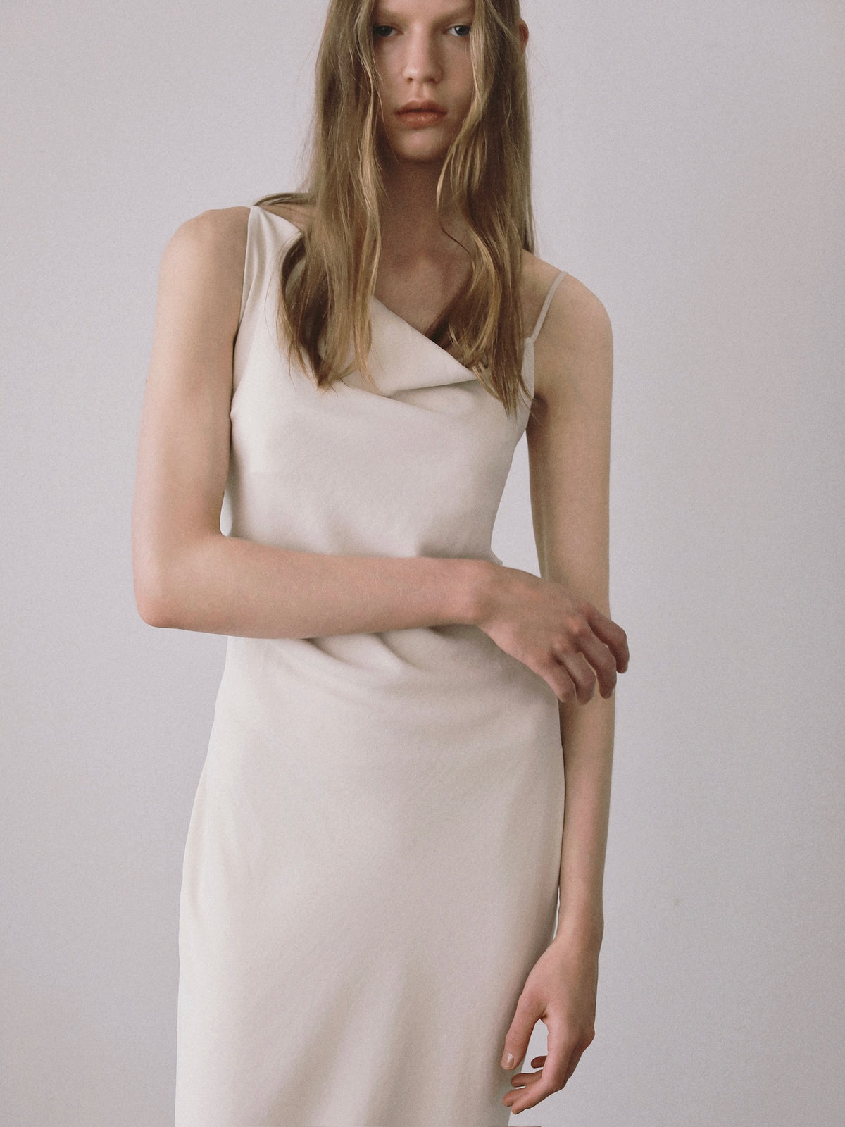 【célon】asymmetry drape cami dress