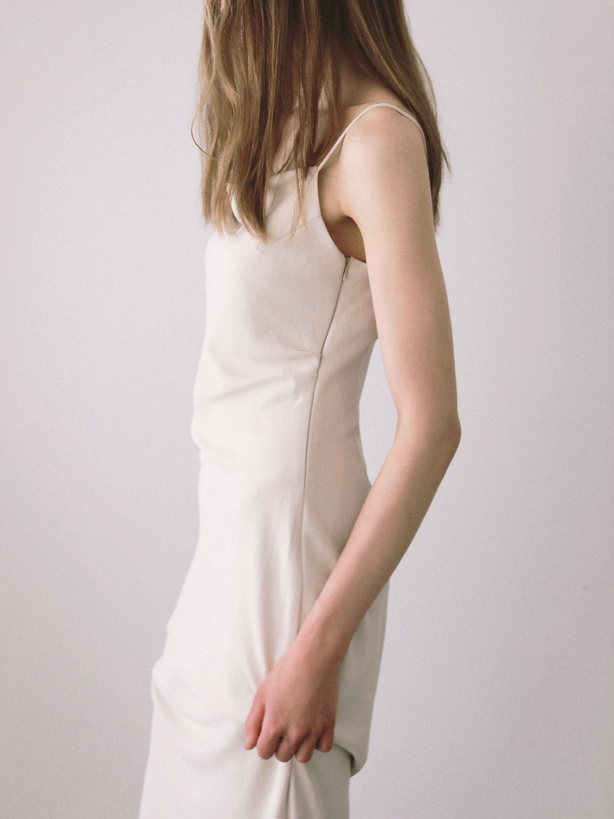 【célon】asymmetry drape cami dress