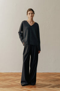 【ELBORN】Rona Wool V-neck Knit Top