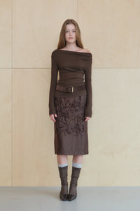 【KUMÉ】Asymmetric Off-Shoulder Ruched Top