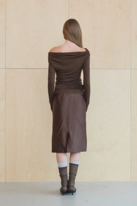 【KUMÉ】Asymmetric Off-Shoulder Ruched Top