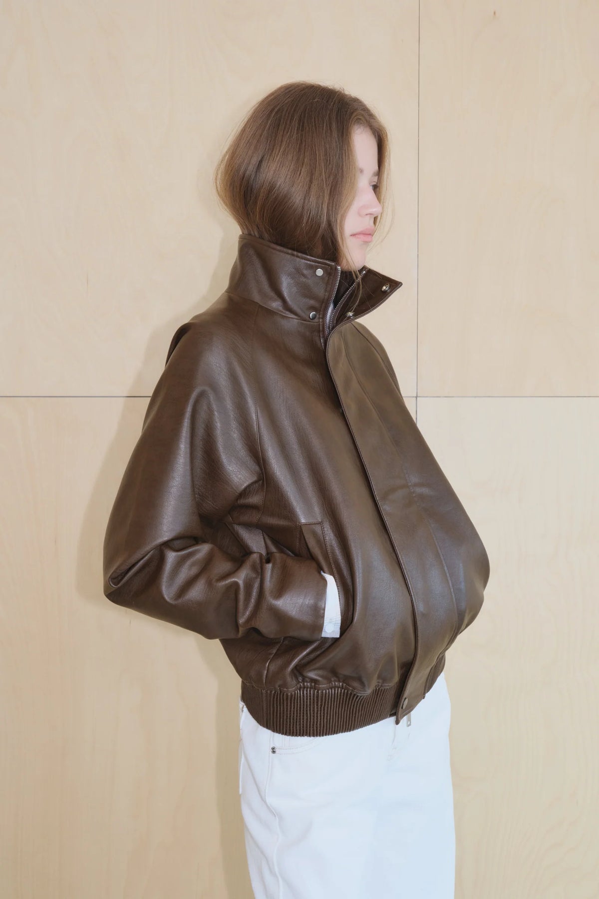 【KUMÉ】Faux Leather Highneck Blouson, Brown