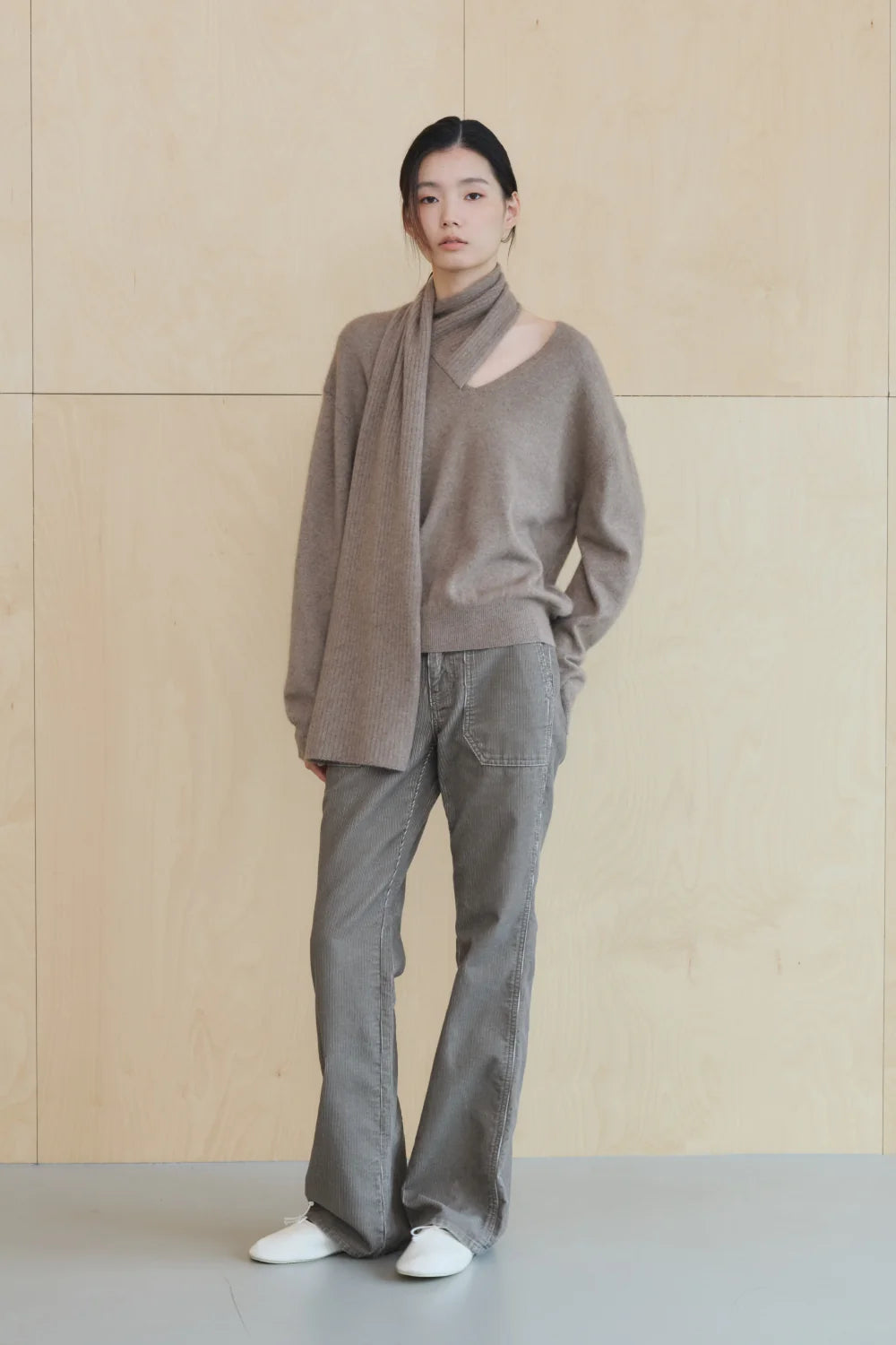 【KUMÉ】Raccoon Blend Muffler Knit Sweater